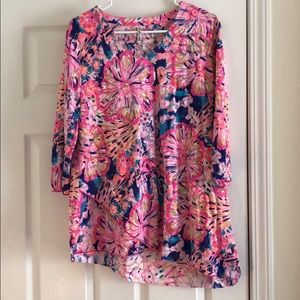 Long sleeve Lulu B diagonal cut blouse - large